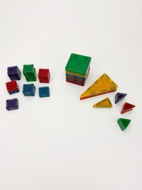 Genuine Magna-Tiles 62 Piece Lot Magnetic Building Blocks Square Triangle
